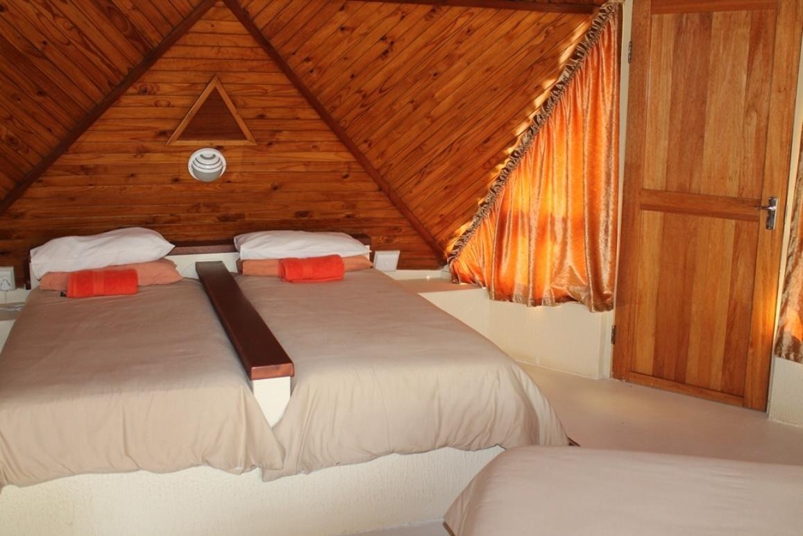 Pyramids Motel Van Reenen Exteriér fotografie